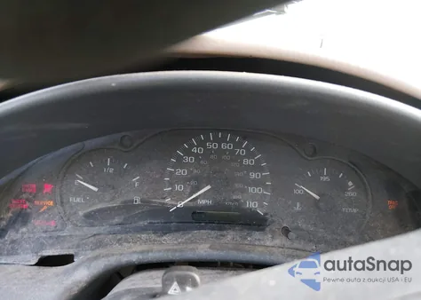 2001 Chevrolet Cavalier z USA, uszkodzony, nr VIN 1G1JC524217102149